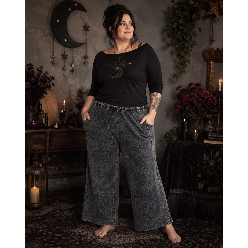 k119. Woman Within Plus Size 5X 30/32 Acid Wash Knit Cargo Pants Wide Leg